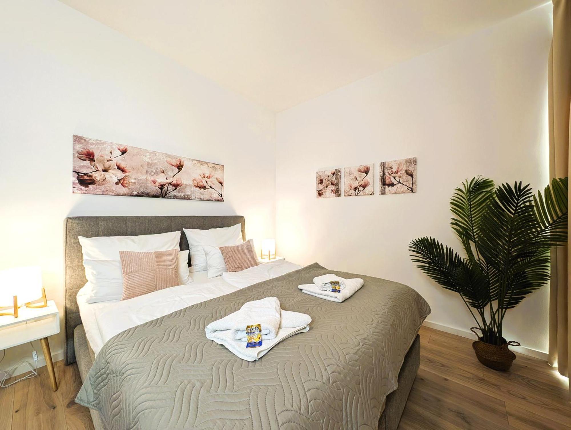 Bohnapartments - Nordkap-Suiten - Gratis Parkplatz - Moderner Neubau - Erdgeschoss - Fussbodenheizung Erfurt Eksteriør bilde