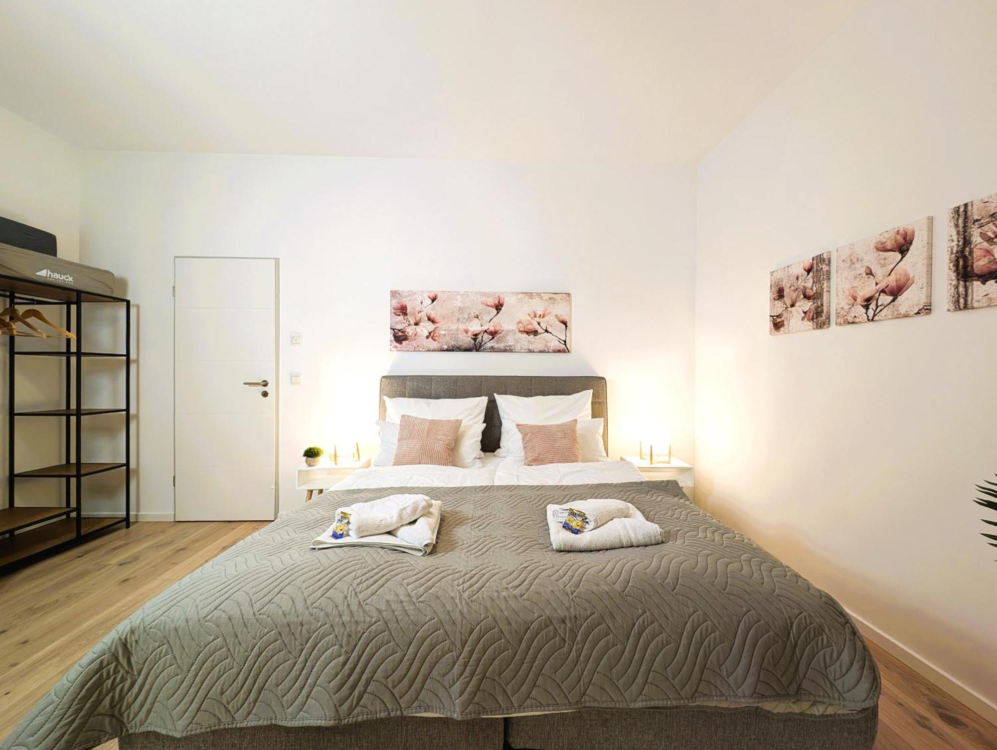Bohnapartments - Nordkap-Suiten - Gratis Parkplatz - Moderner Neubau - Erdgeschoss - Fussbodenheizung Erfurt Eksteriør bilde